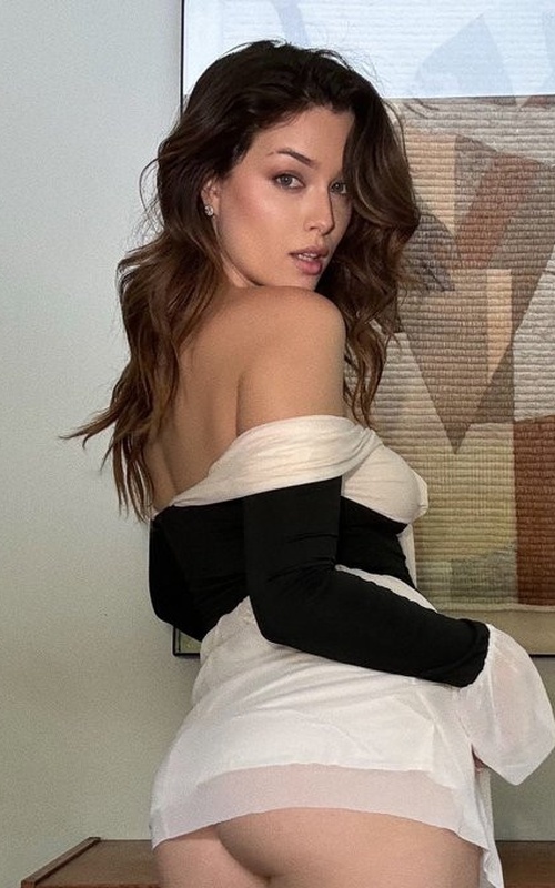 Discover Passion and Elegance with Kyoko Moon Tonight