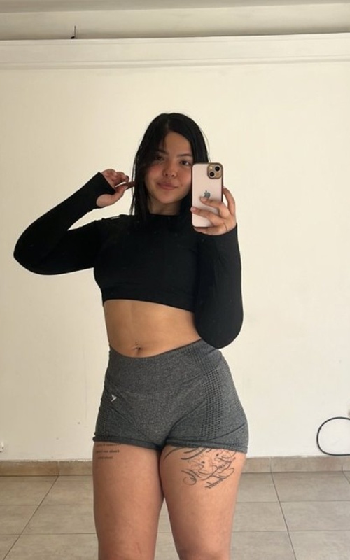 Discover Unforgettable Moments with Ayaka Pearl Today 2 Mis Fotos