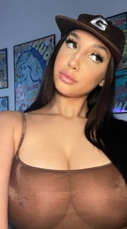 Experience Unforgettable Moments with Yumi Skye by Your Side